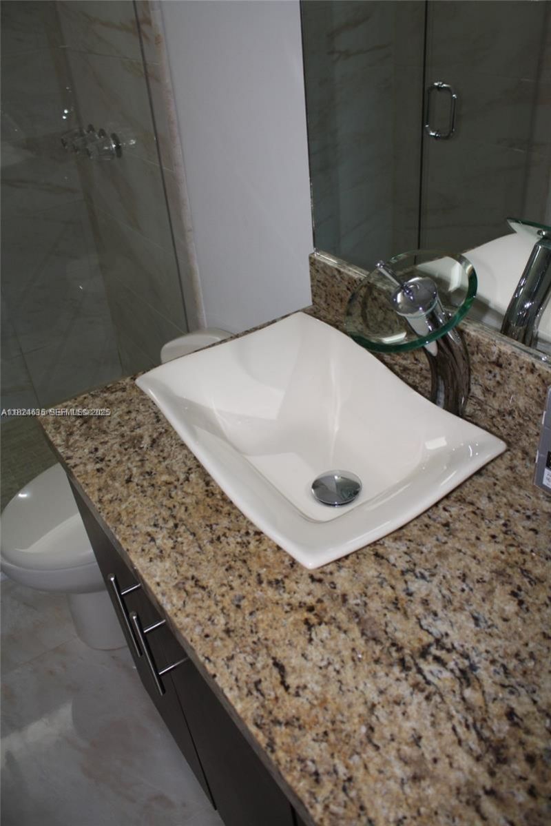 2930 Point East Dr, Unit E309, Aventura, FL 33160 Photo