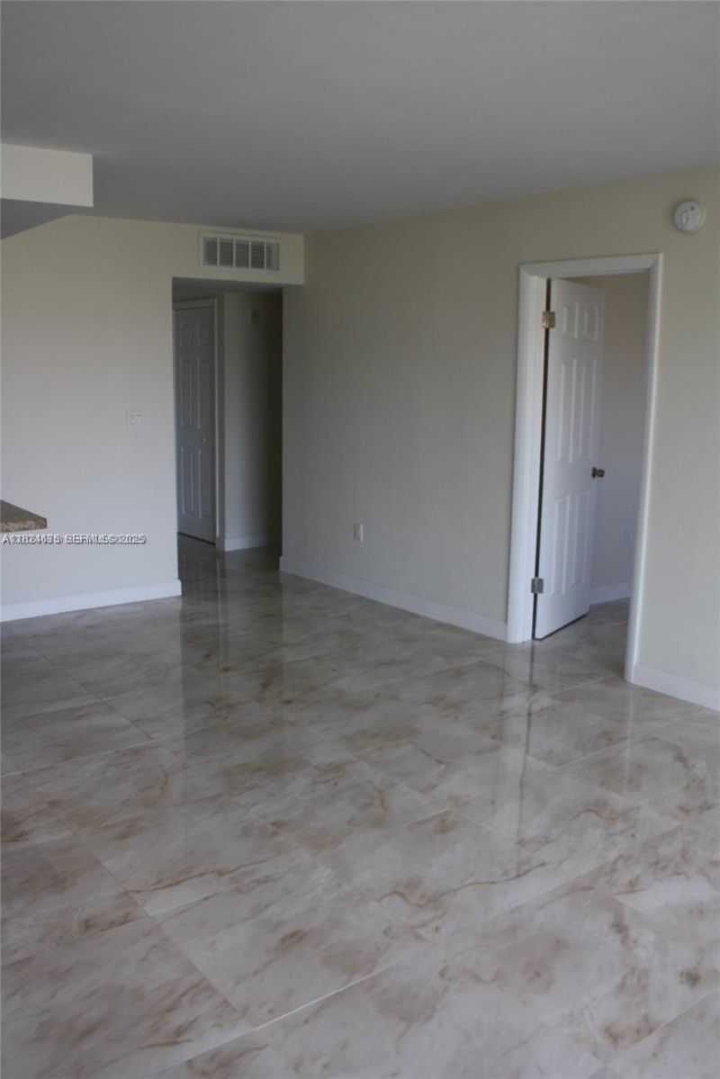 2930 Point East Dr, Unit E309, Aventura, FL 33160 Photo
