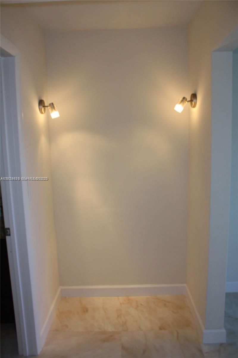 2930 Point East Dr, Unit E309, Aventura, FL 33160 Photo