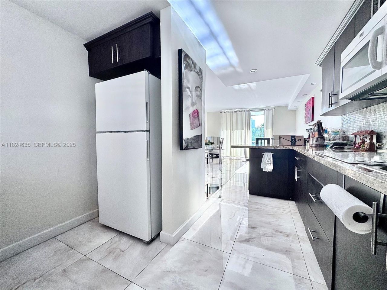 2930 Point East Dr, Unit E309, Aventura, FL 33160 Photo