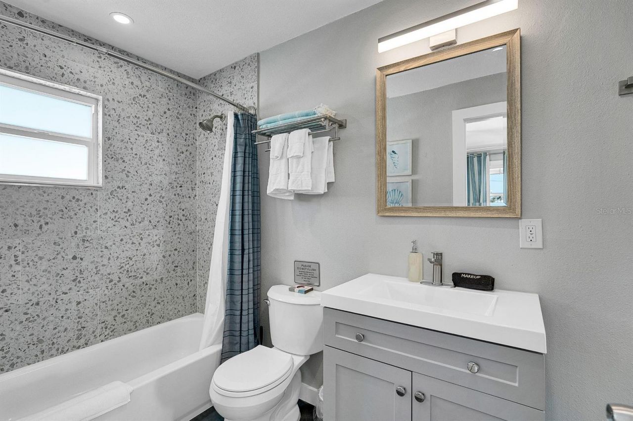 122 Coral Avenue, Redington Shores, FL 33708 Photo