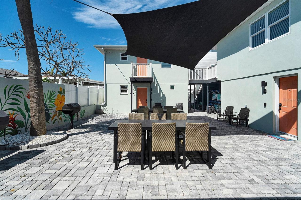 122 Coral Avenue, Redington Shores, FL 33708 Photo