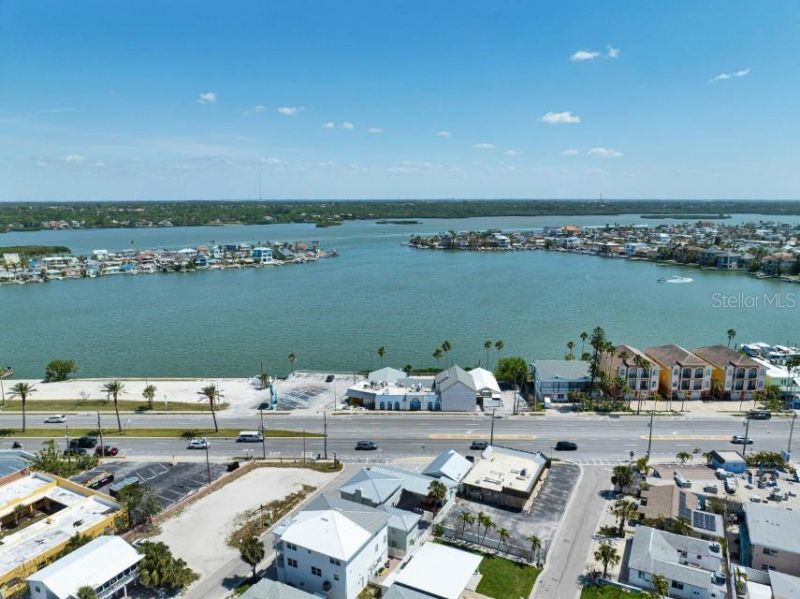 122 Coral Avenue, Redington Shores, FL 33708 Photo