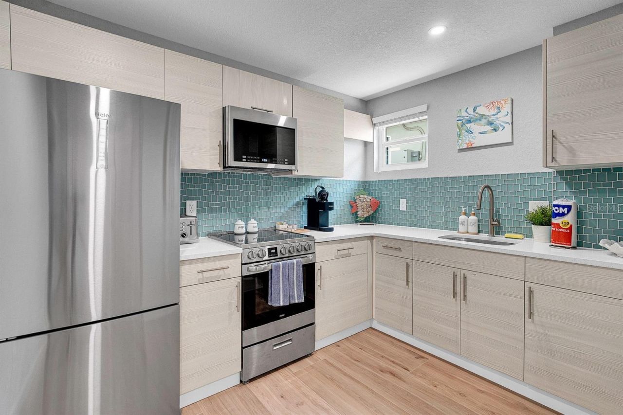 122 Coral Avenue, Redington Shores, FL 33708 Photo