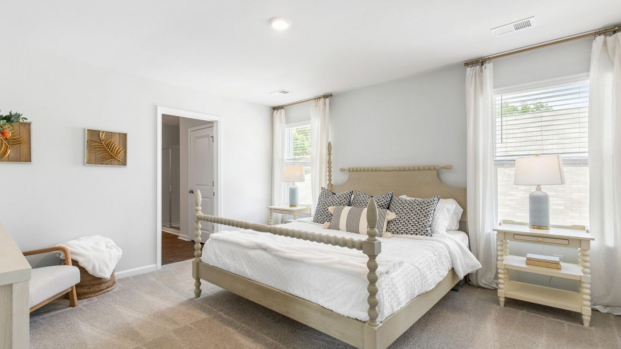 1052 Mulligan Drive Photo 6