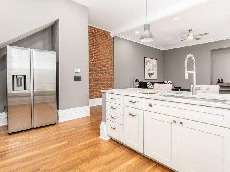 390 E Town Street, Unit 1/2, Columbus, OH 43215 Photo 10