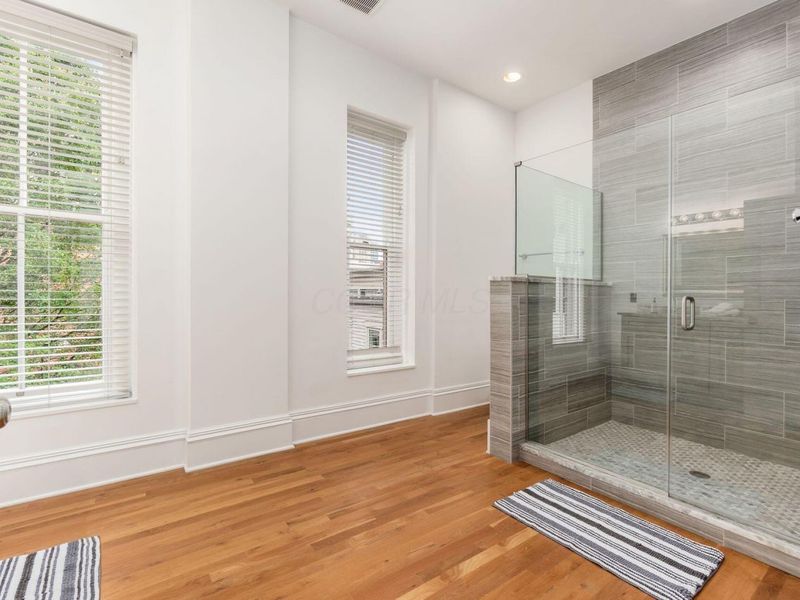 390 E Town Street, Unit 1/2, Columbus, OH 43215 Photo 21