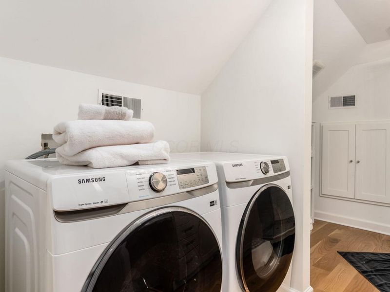 390 E Town Street, Unit 1/2, Columbus, OH 43215 Photo 26