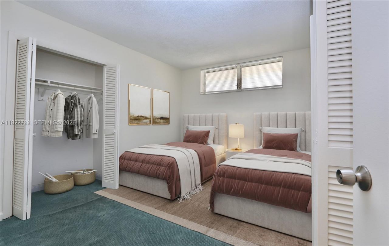 2920 Point East Dr, Unit N208, Aventura, FL 33160 Photo