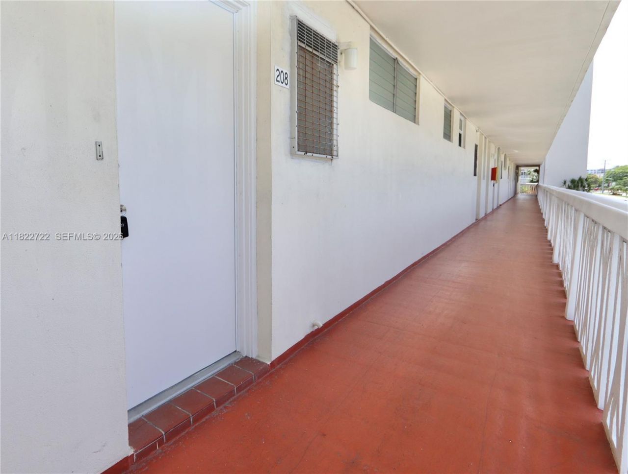 2920 Point East Dr, Unit N208, Aventura, FL 33160 Photo