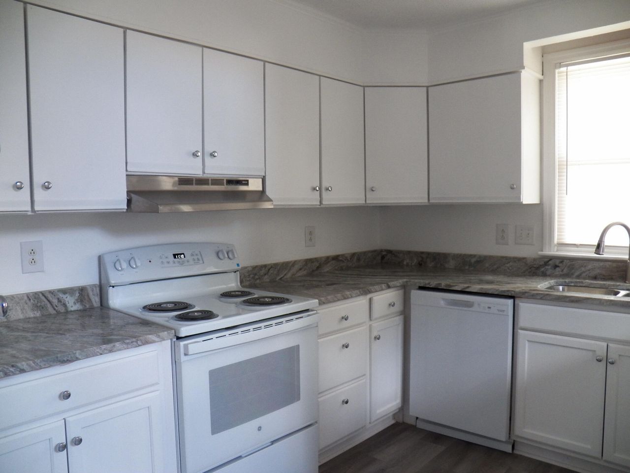 105 Commons Way Photo 19