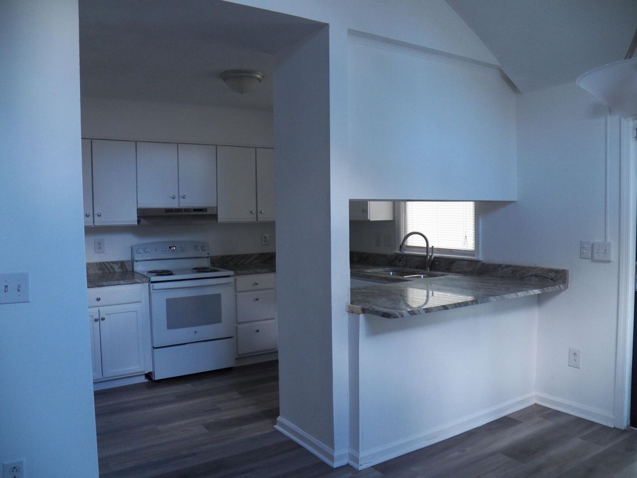 105 Commons Way Photo 24