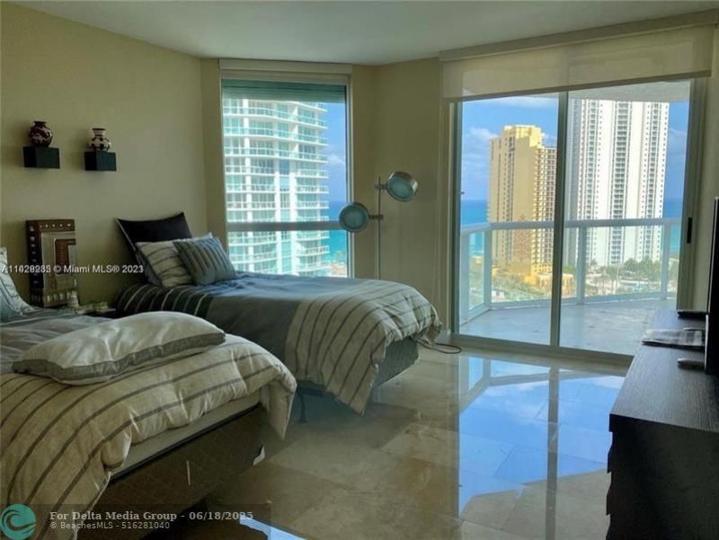 16500 Collins Ave, Unit 2052, Sunny Isles Beach, FL 33160 Photo