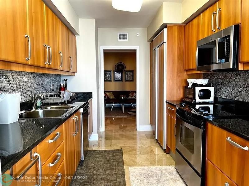 16500 Collins Ave, Unit 2052, Sunny Isles Beach, FL 33160 Photo