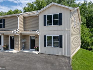44 PETERSBURG LANE, DUNCANNON, PA 17020