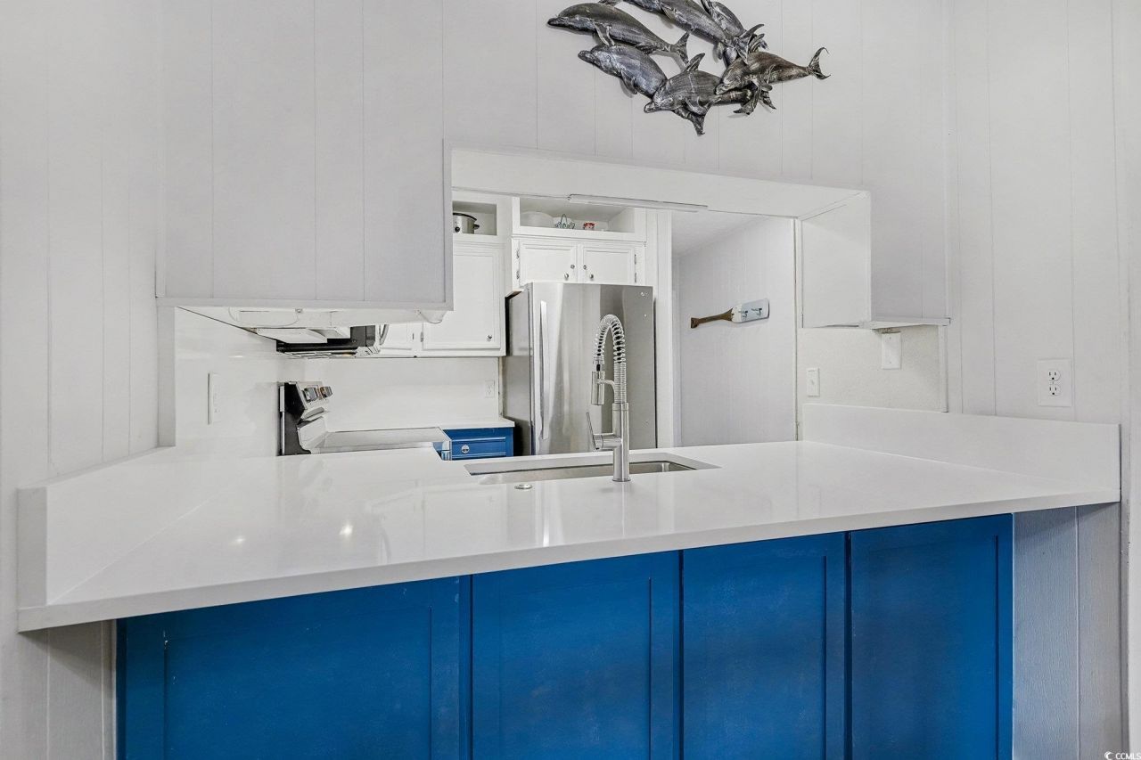 9501 Shore Dr. Photo 6