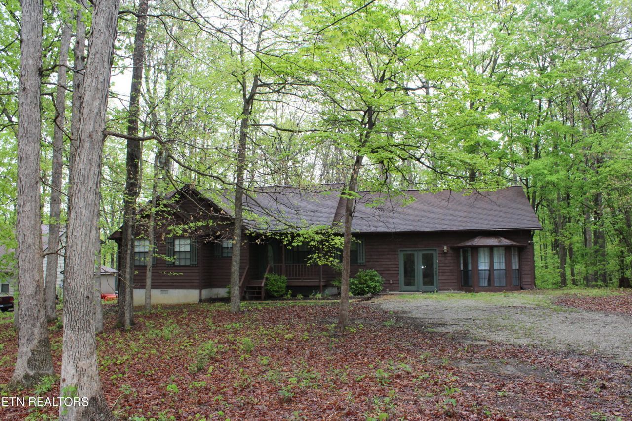 108 Laurel Drive, Jamestown, TN 38556 Main Photo