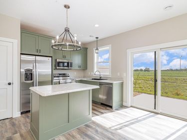 811 Viburnum Street, Belle Plaine, MN 56011