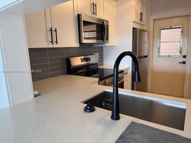 215 SE 3rd Ave, Unit 307B, Hallandale Beach, FL 33009 Photo