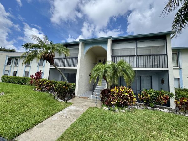 1119 Green Pine Boulevard, Unit C1, West Palm Beach, FL 33409