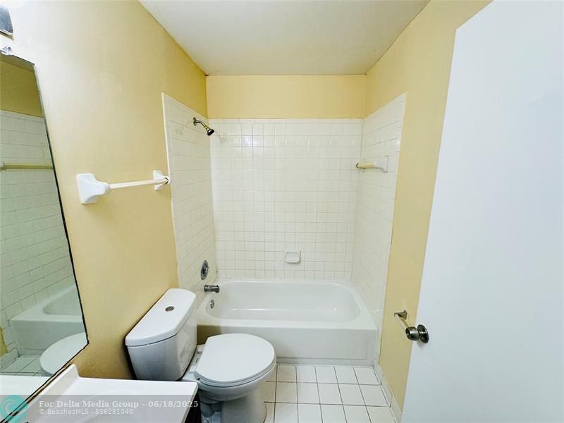 3449 NW 44th Street, Unit 202, Lauderdale Lakes, FL 33309 Photo