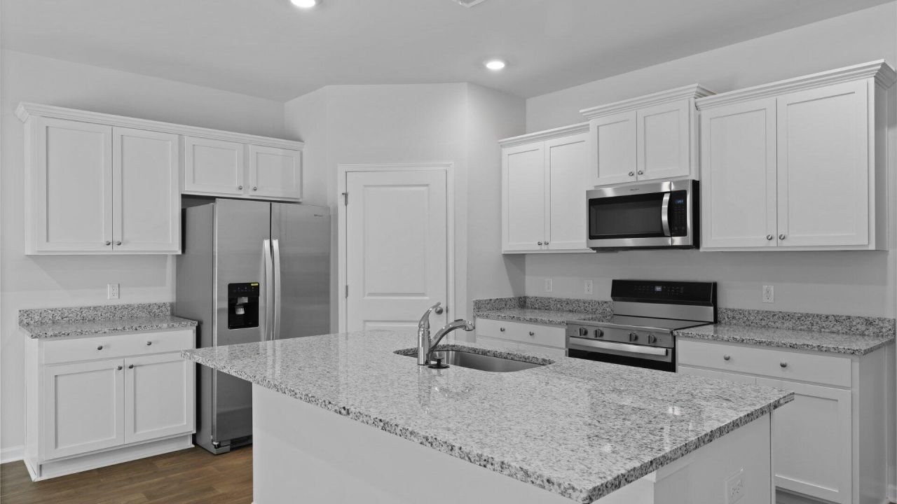 1130 Mulligan Drive Photo 6