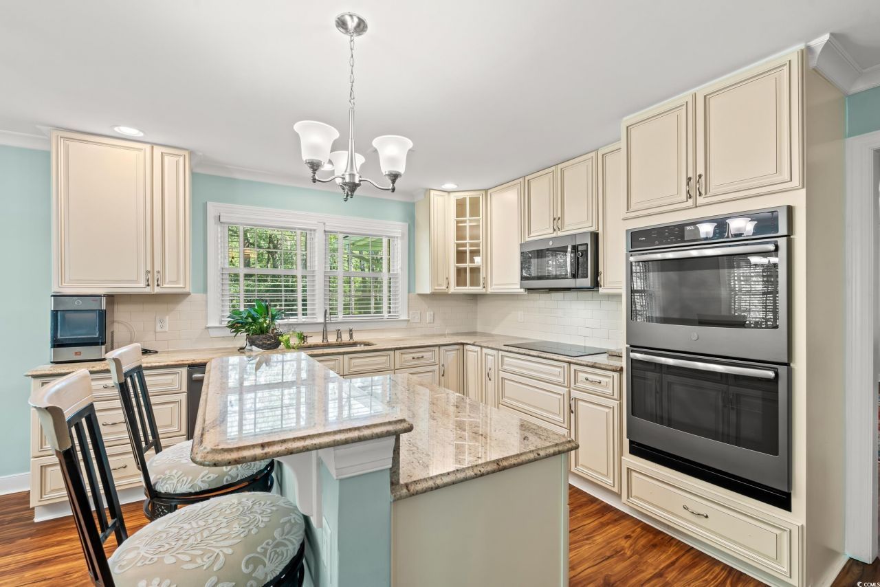 1032 Chelsey Circle Photo 5