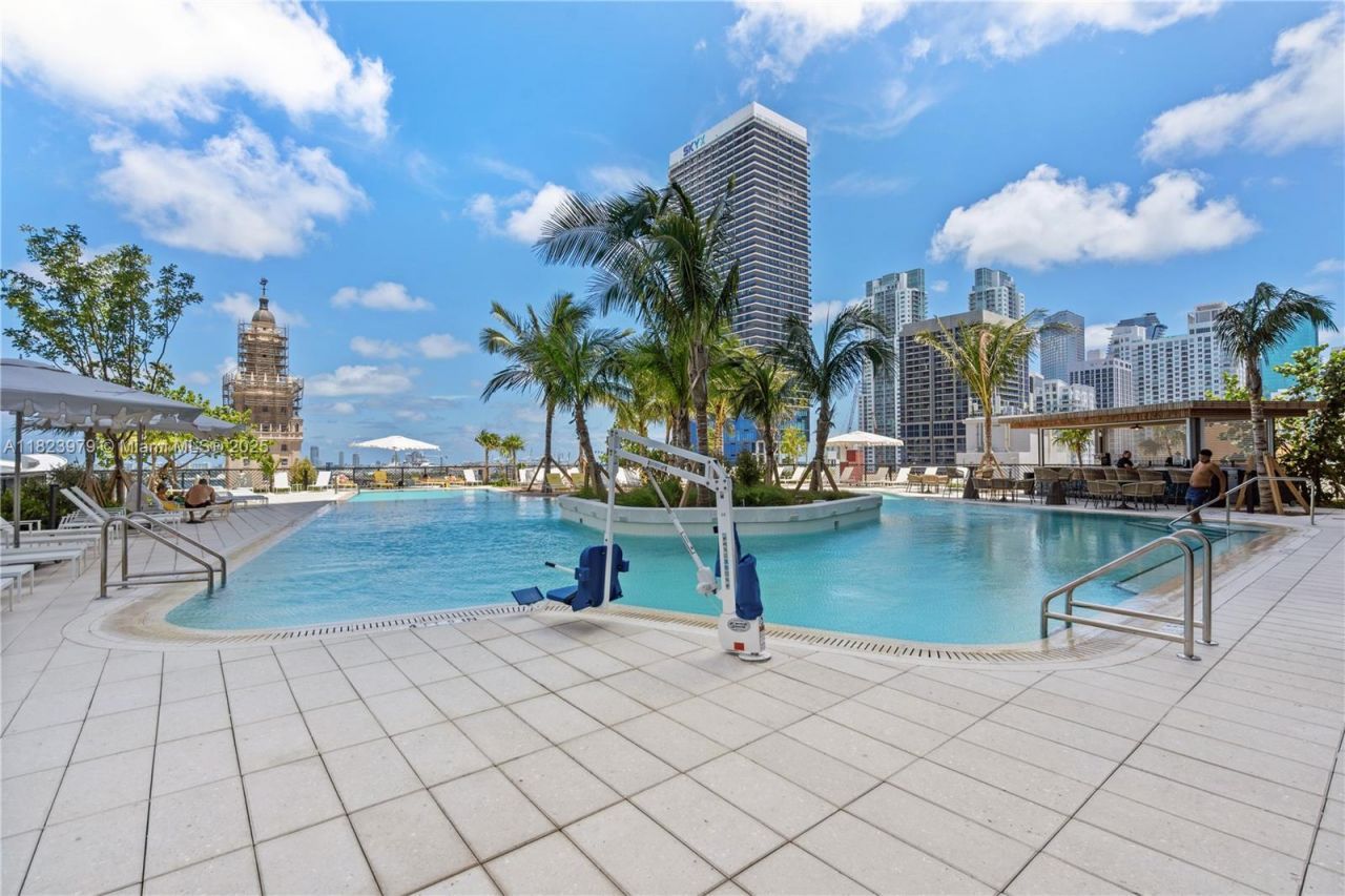 601 NE 1st Ave, Unit 2703, Miami, FL 33132 Photo