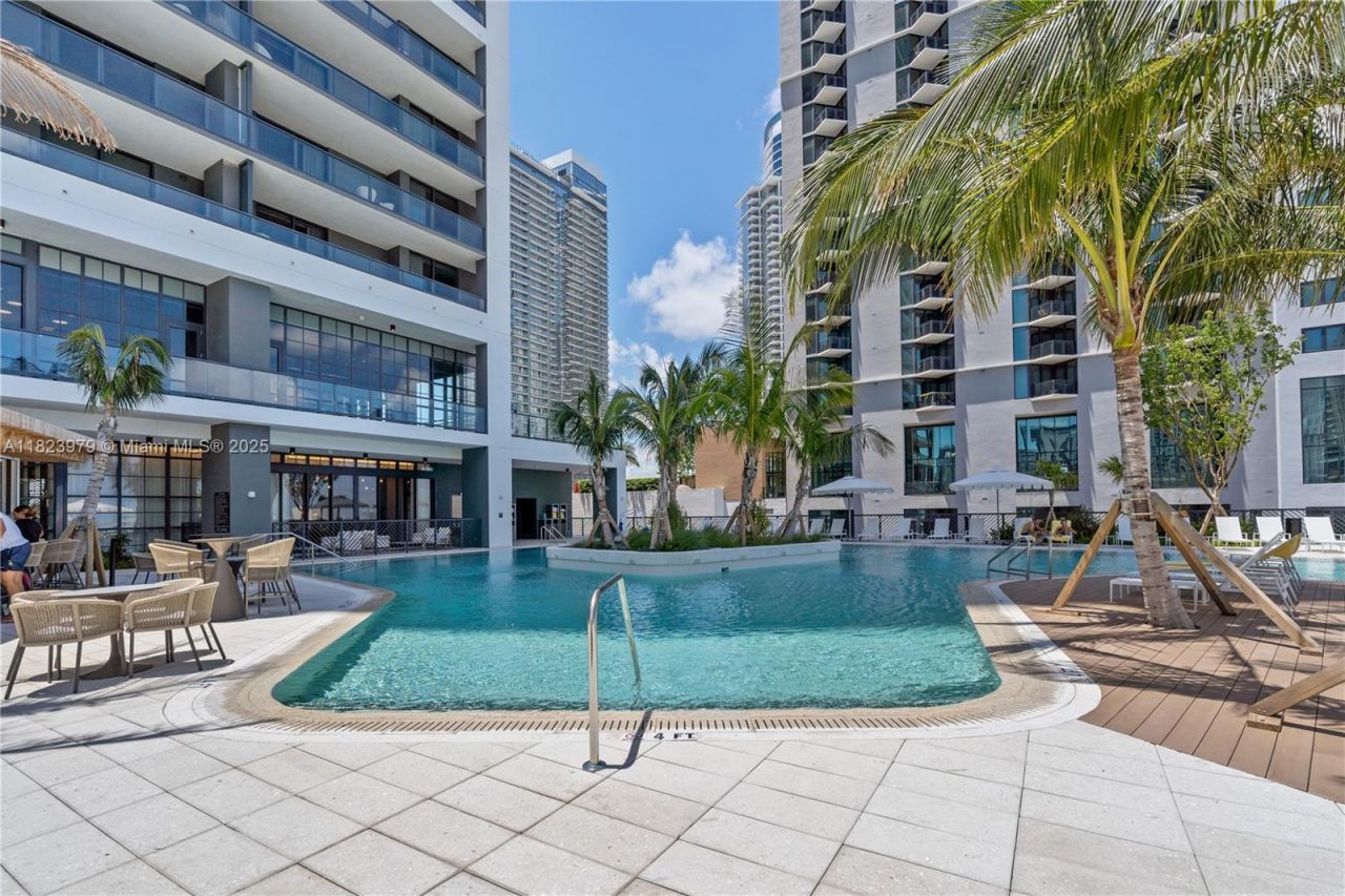 601 NE 1st Ave, Unit 2703, Miami, FL 33132 Photo