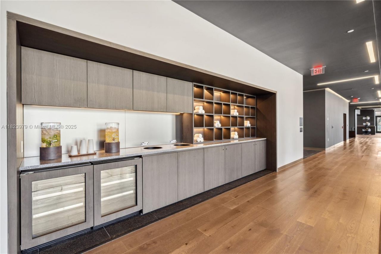 601 NE 1st Ave, Unit 2703, Miami, FL 33132 Photo