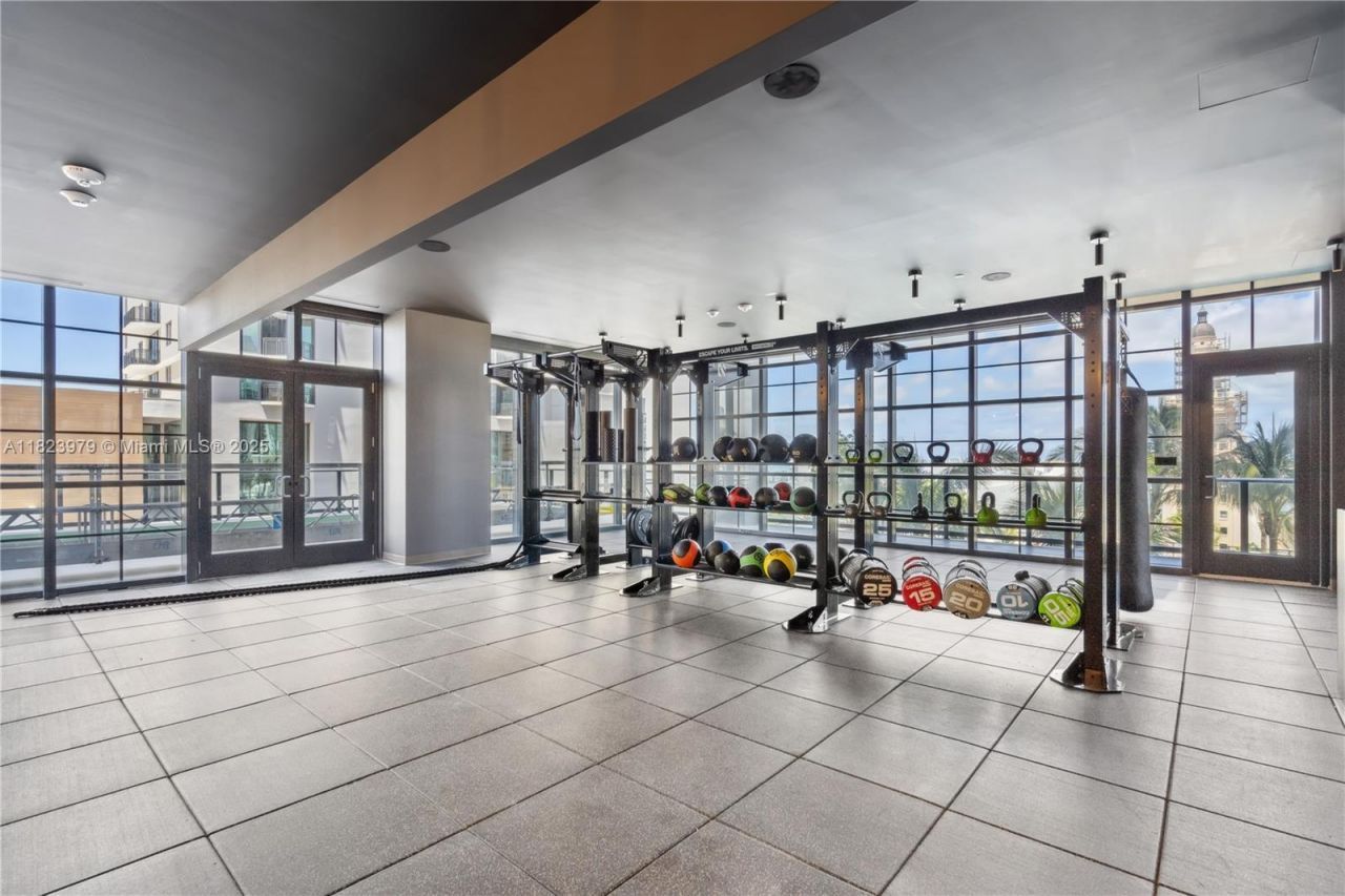 601 NE 1st Ave, Unit 2703, Miami, FL 33132 Photo