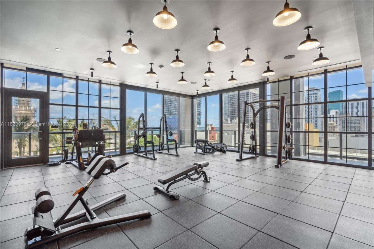 601 NE 1st Ave, Unit 2703, Miami, FL 33132 Photo