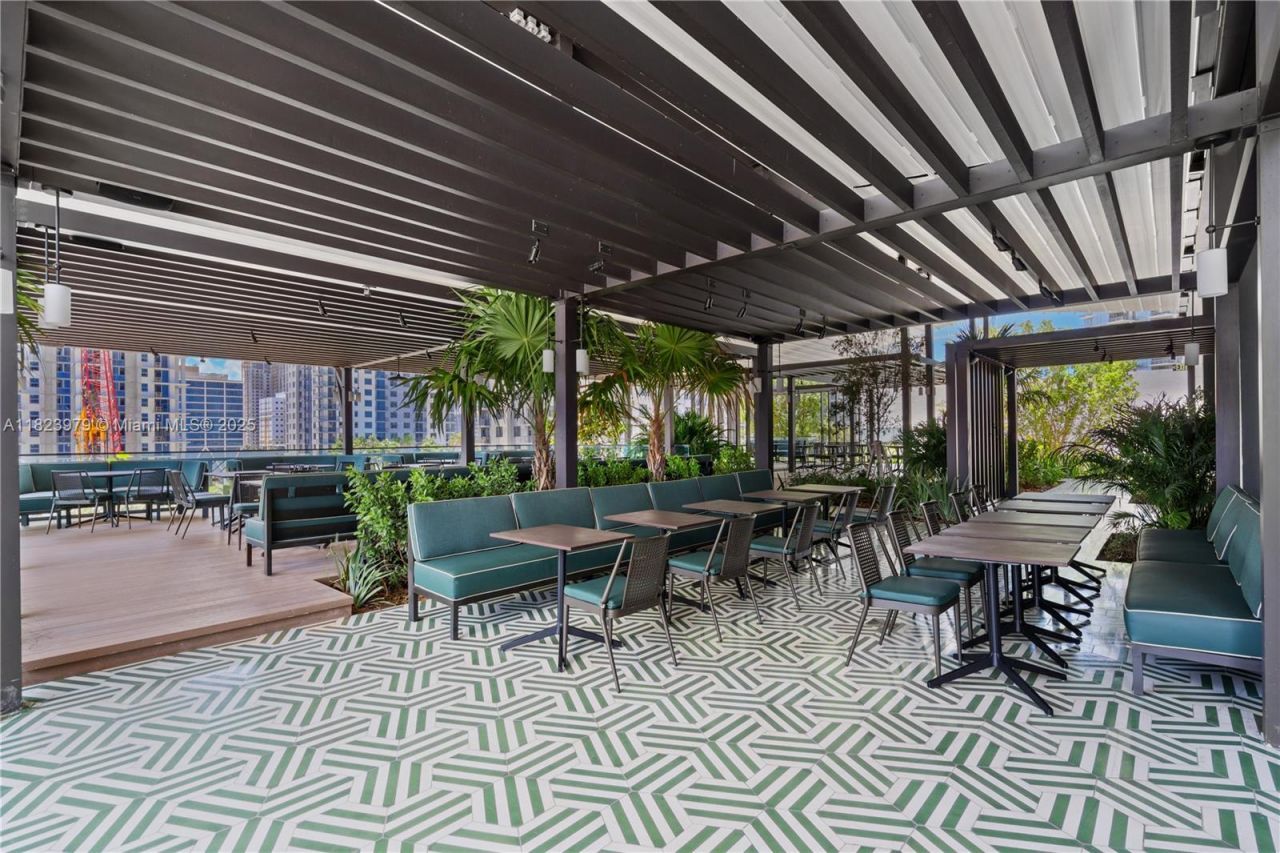 601 NE 1st Ave, Unit 2703, Miami, FL 33132 Photo