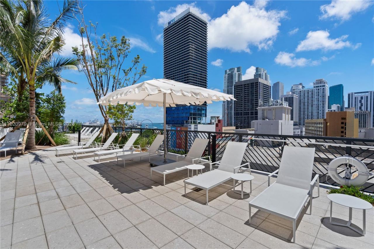 601 NE 1st Ave, Unit 2703, Miami, FL 33132 Photo