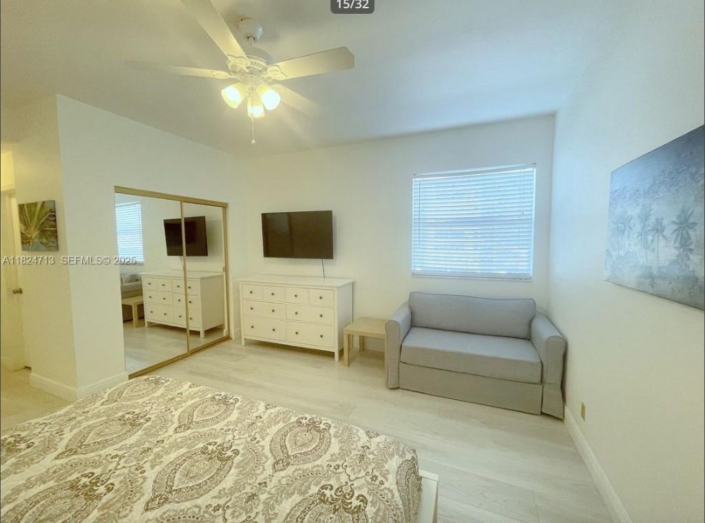 326 Harrison St, Unit 303A, Hollywood, FL 33019 Photo