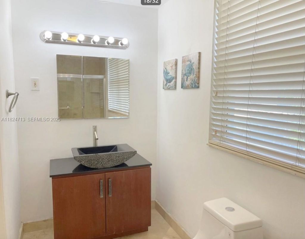 326 Harrison St, Unit 303A, Hollywood, FL 33019 Photo