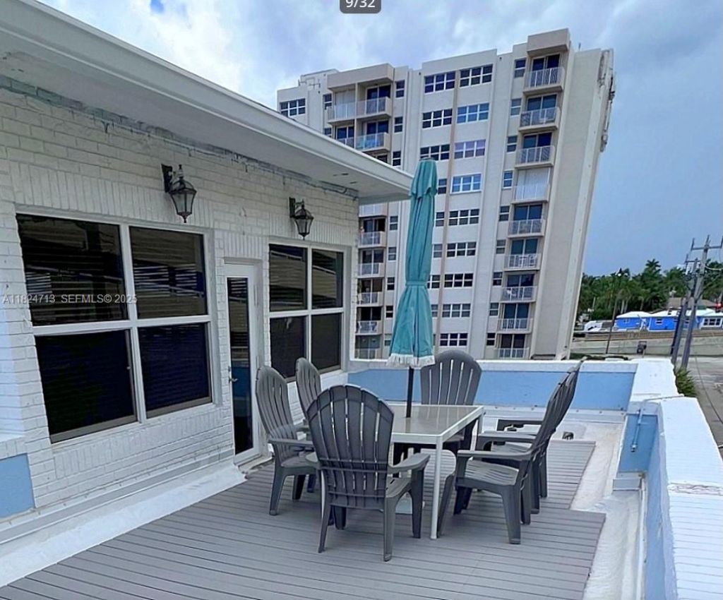 326 Harrison St, Unit 303A, Hollywood, FL 33019 Photo