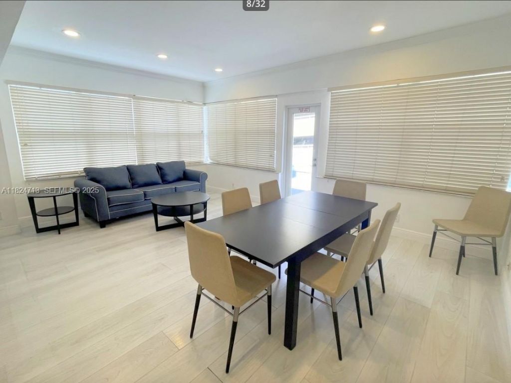 326 Harrison St, Unit 303A, Hollywood, FL 33019 Photo