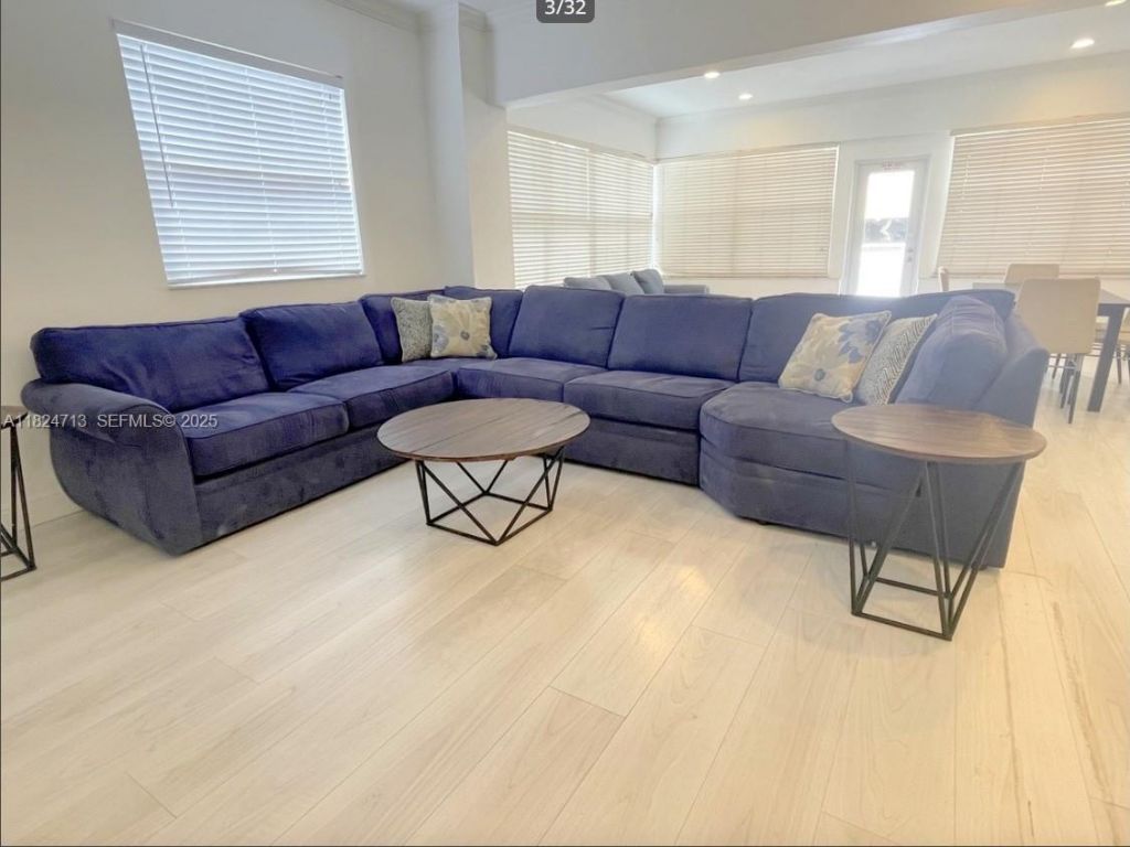 326 Harrison St, Unit 303A, Hollywood, FL 33019 Photo