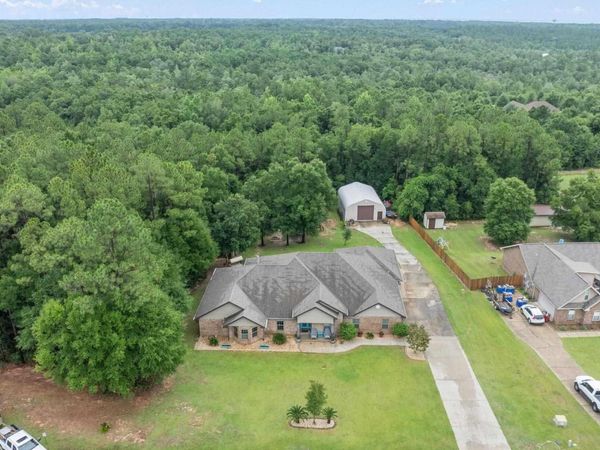 3093 Wallace Lake Rd, Pace, FL 32571