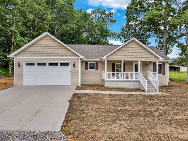 5534 S York Highway, Grimsley, TN 38565