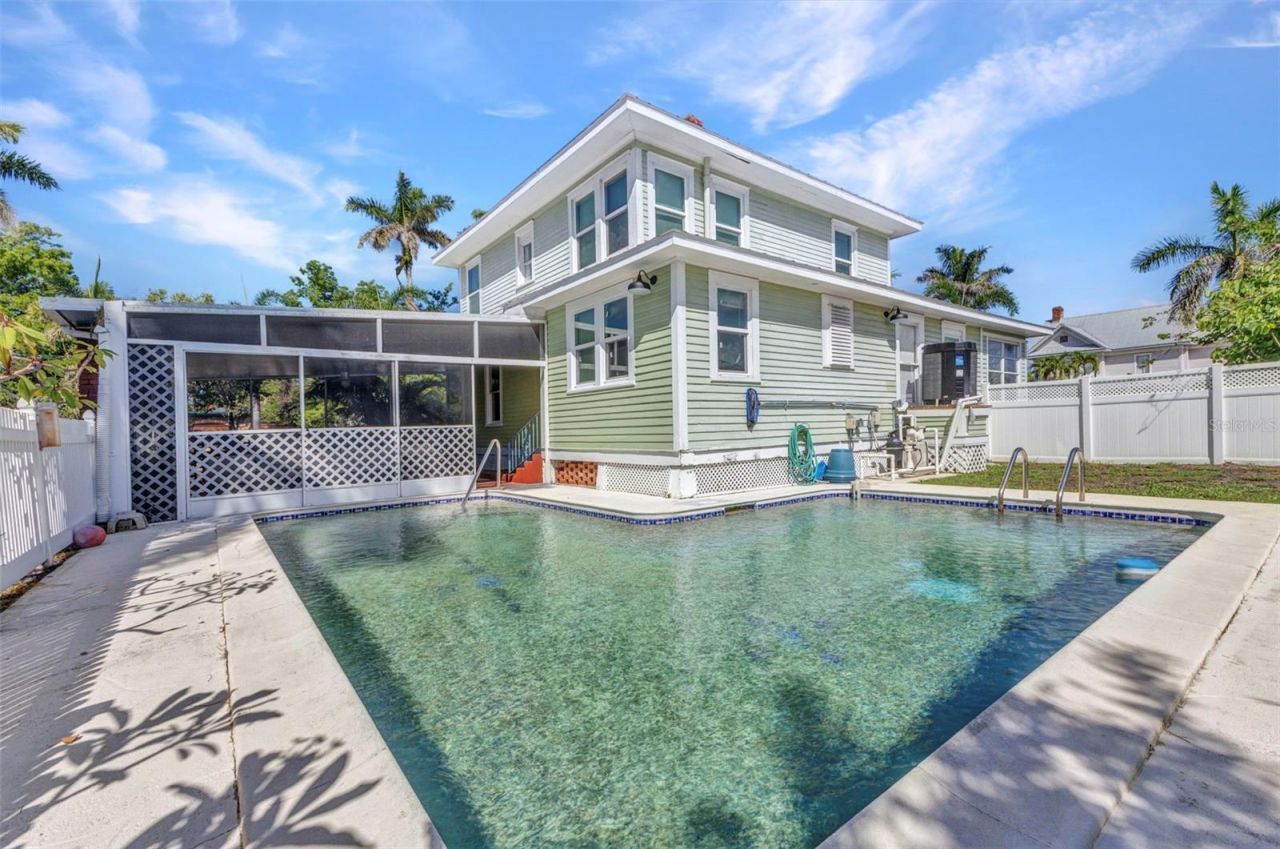 415 W Marion Avenue, Punta Gorda, FL 33950 Photo