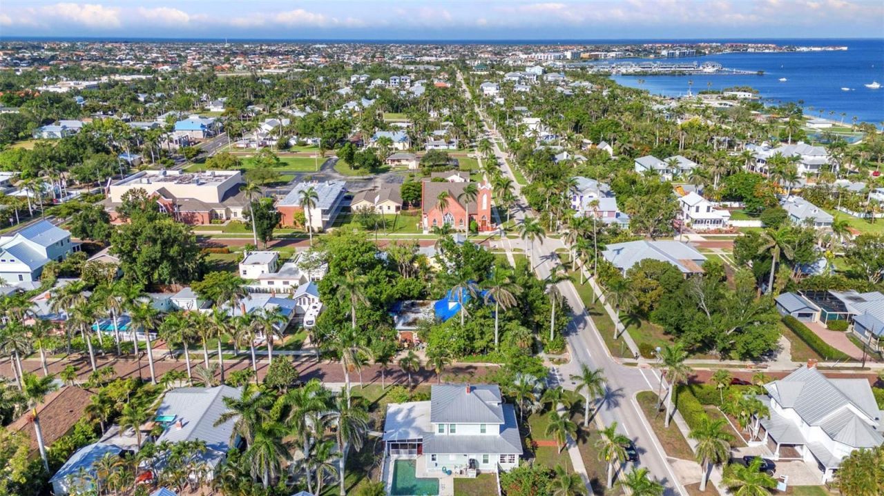 415 W Marion Avenue, Punta Gorda, FL 33950 Photo