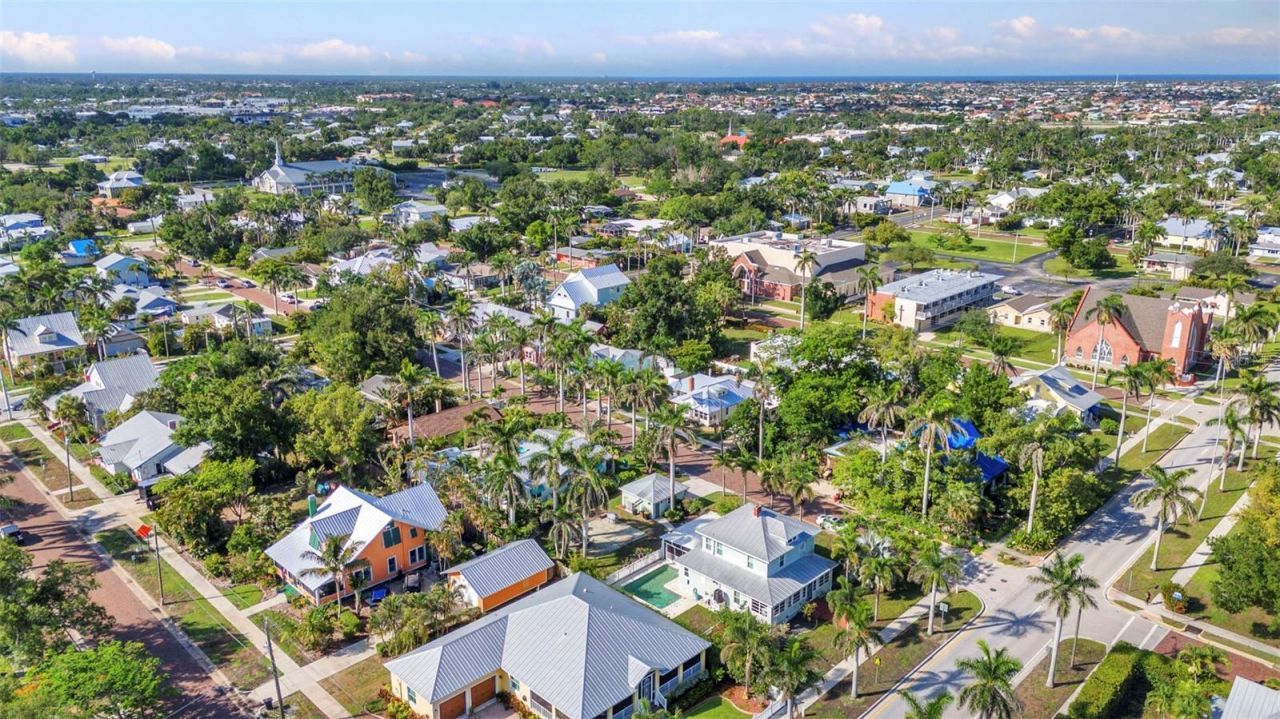 415 W Marion Avenue, Punta Gorda, FL 33950 Photo