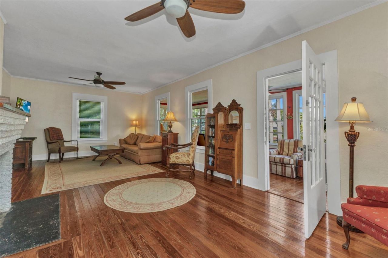 415 W Marion Avenue, Punta Gorda, FL 33950 Photo