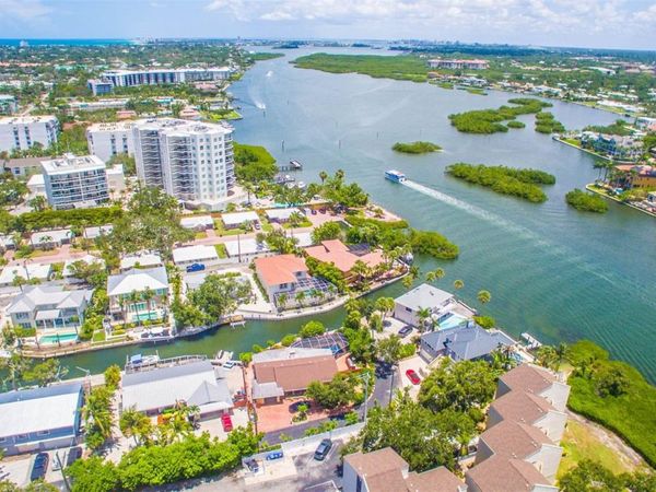 1240 SOLITUDE LANE, SARASOTA, FL 34242