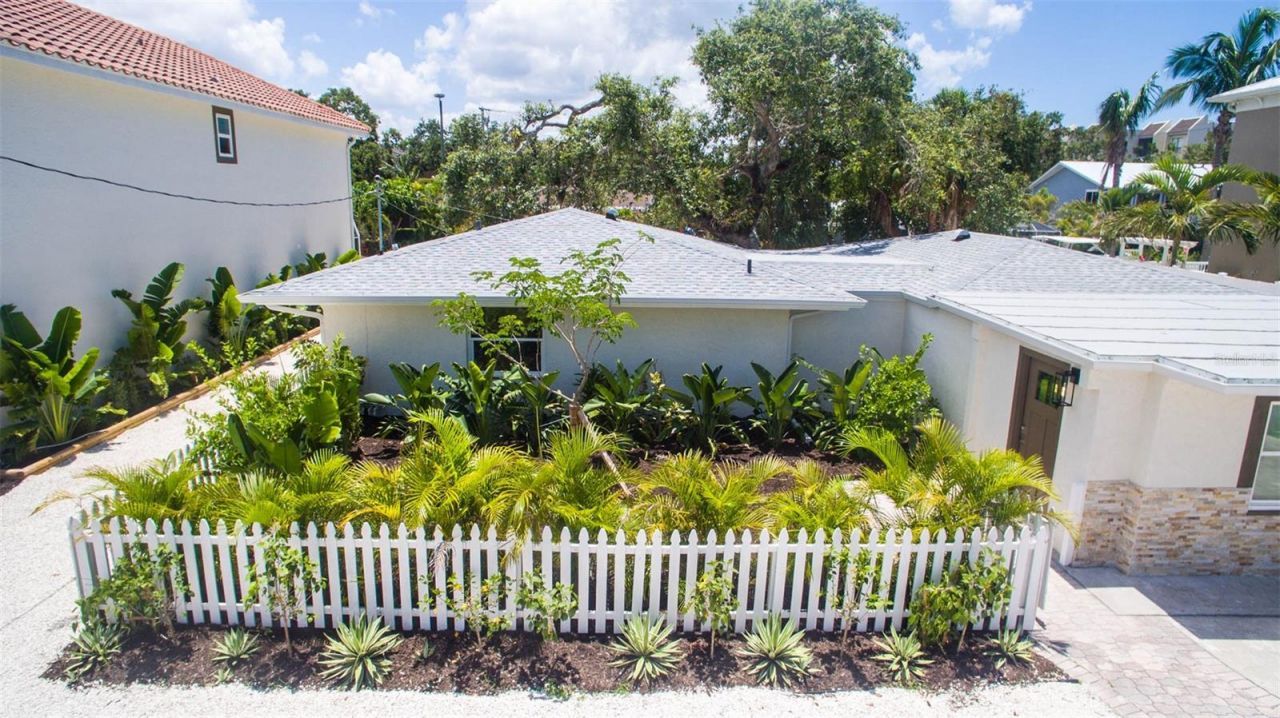 1240 Solitude Lane, Sarasota, FL 34242 Photo