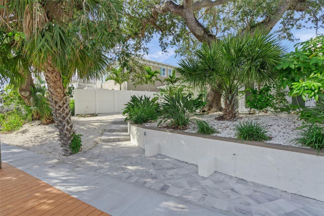 1240 Solitude Lane, Sarasota, FL 34242 Photo