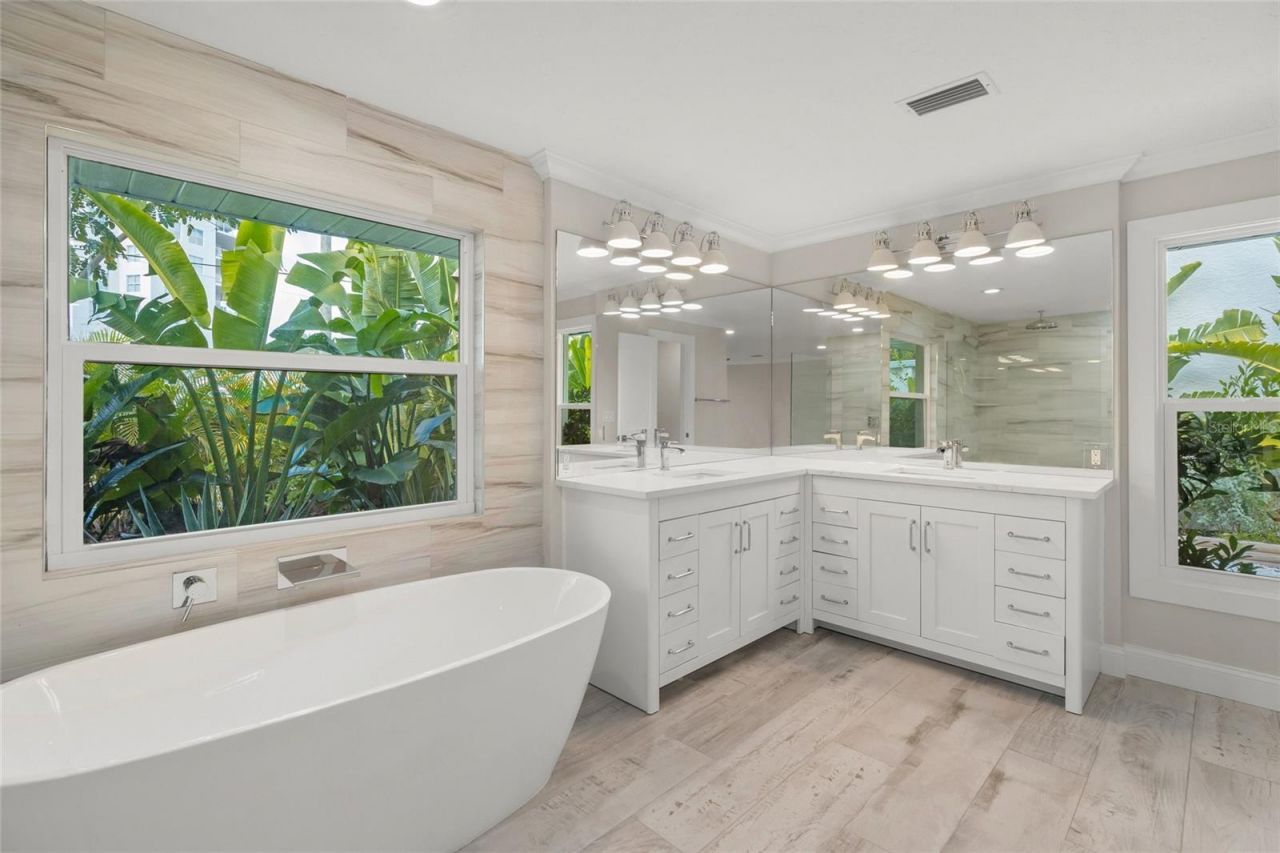 1240 Solitude Lane, Sarasota, FL 34242 Photo