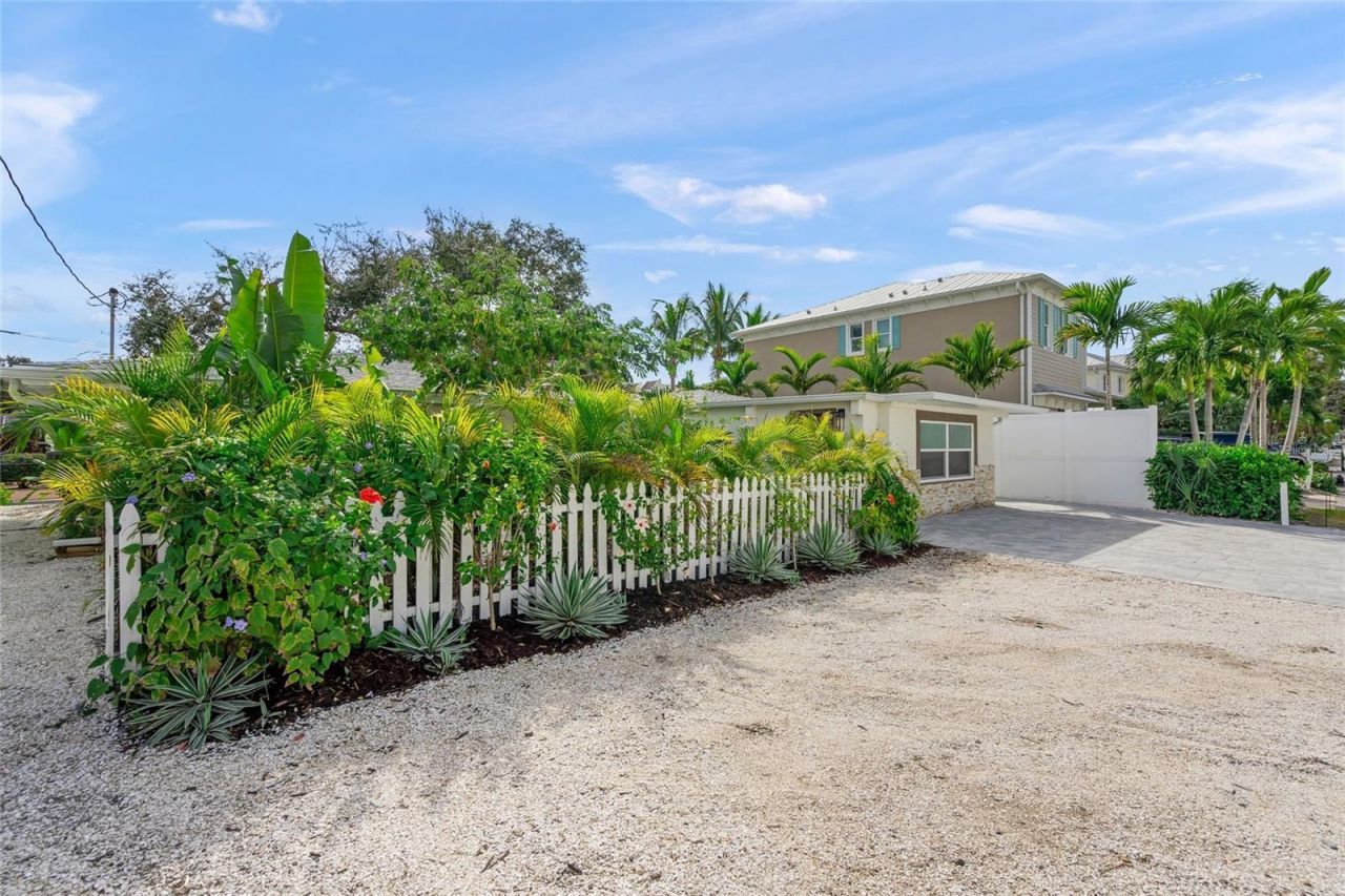 1240 Solitude Lane, Sarasota, FL 34242 Photo